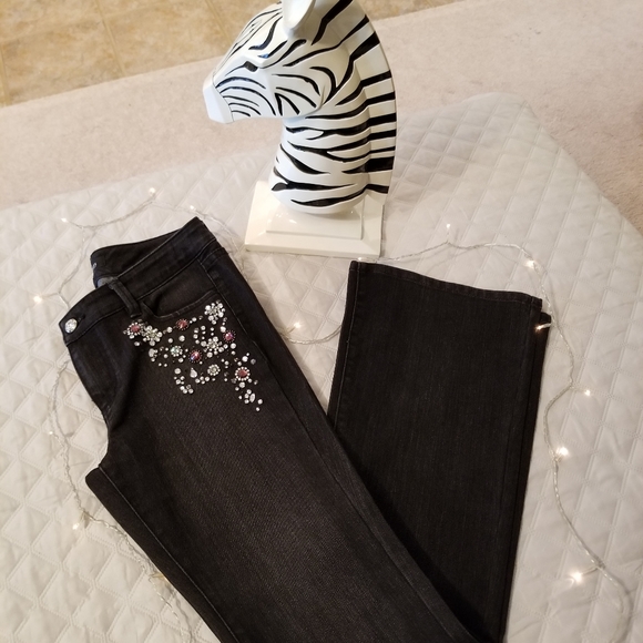 Jeans - Picture 2 of 4